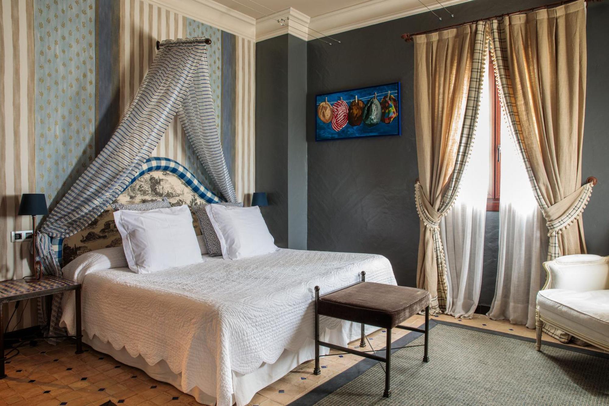 Hotel Pago De Cirsus Аблитас Экстерьер фото